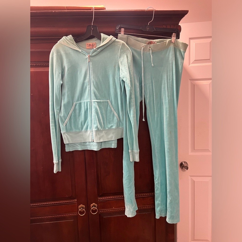 Juicy couture blue set
